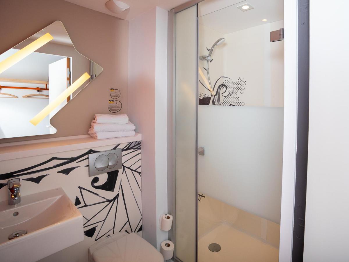 Ibis Budget Cognac Chateaubernard Exterior photo